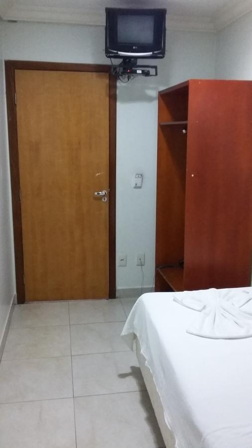 Hotel Itacaiunas กัวยาเนีย ภายนอก รูปภาพ